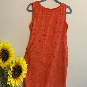 Ronni Nicole  Coral color dress . Eye’s let. Sz M.